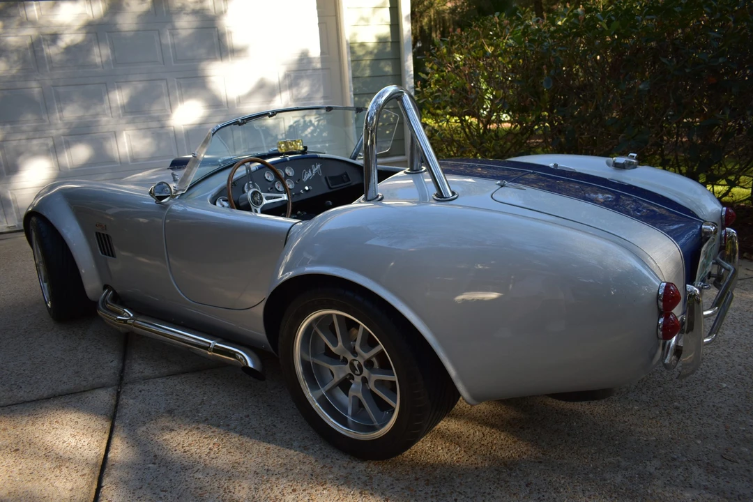 Shelby Cobra Replica - Image 28 of 31