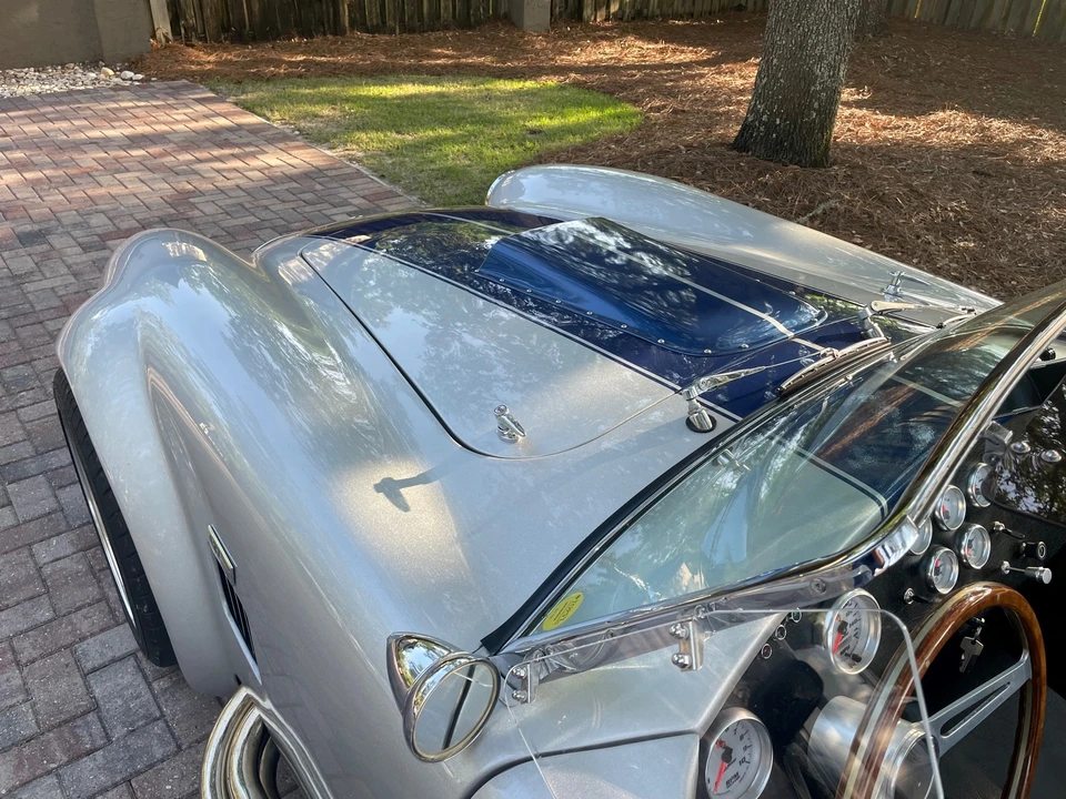 Shelby Cobra Replica - Image 21 of 31
