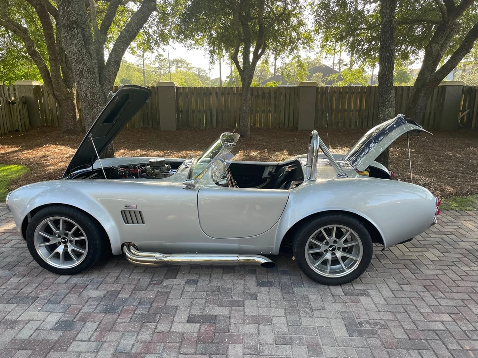 Shelby Cobra Replica - Image 17 of 31
