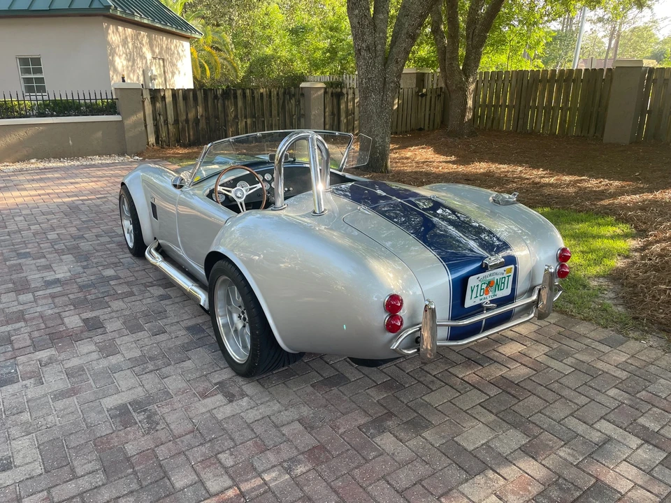 Shelby Cobra Replica - Image 12 of 31