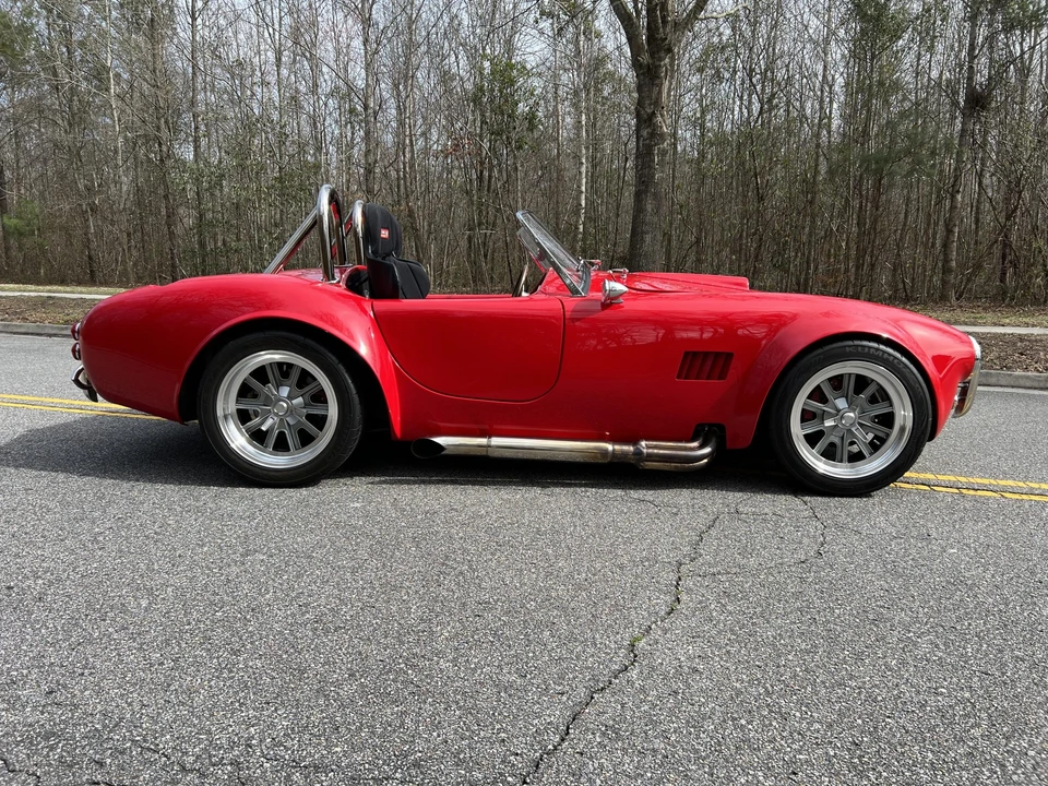 Shelby Cobra Replica - Image 14 of 31