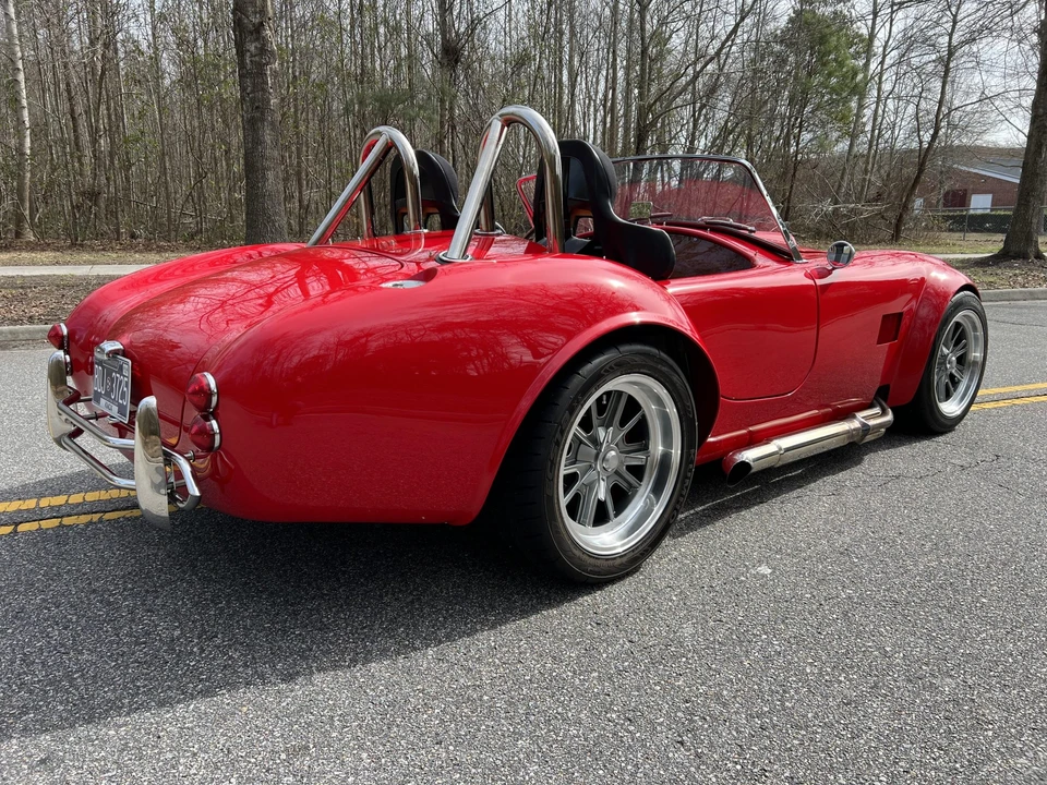 Shelby Cobra Replica - Image 11 of 31