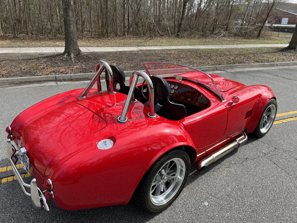 Shelby Cobra Replica - Image 12 of 31