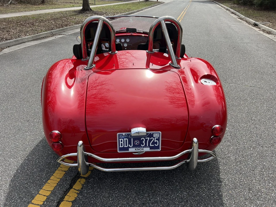 Shelby Cobra Replica - Image 6 of 31