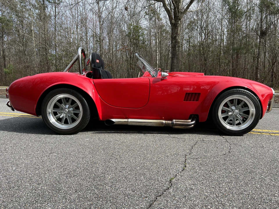 Shelby Cobra Replica - Image 13 of 31