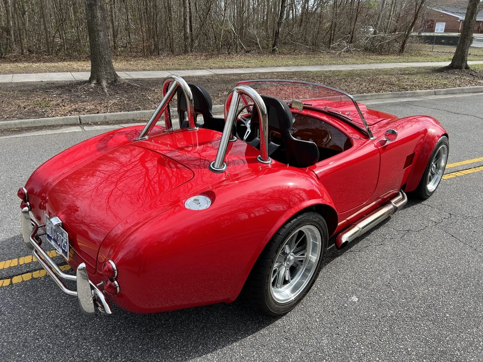 Shelby Cobra Replica - Image 10 of 31