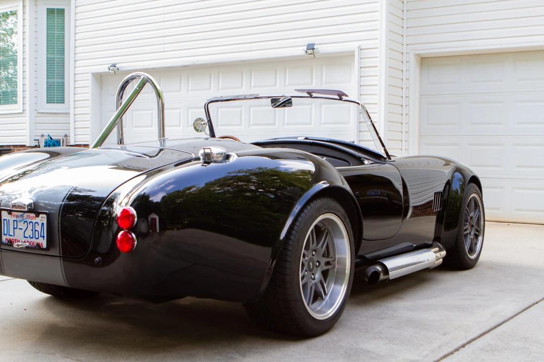 Shelby Cobra Replica - Image 19 of 31