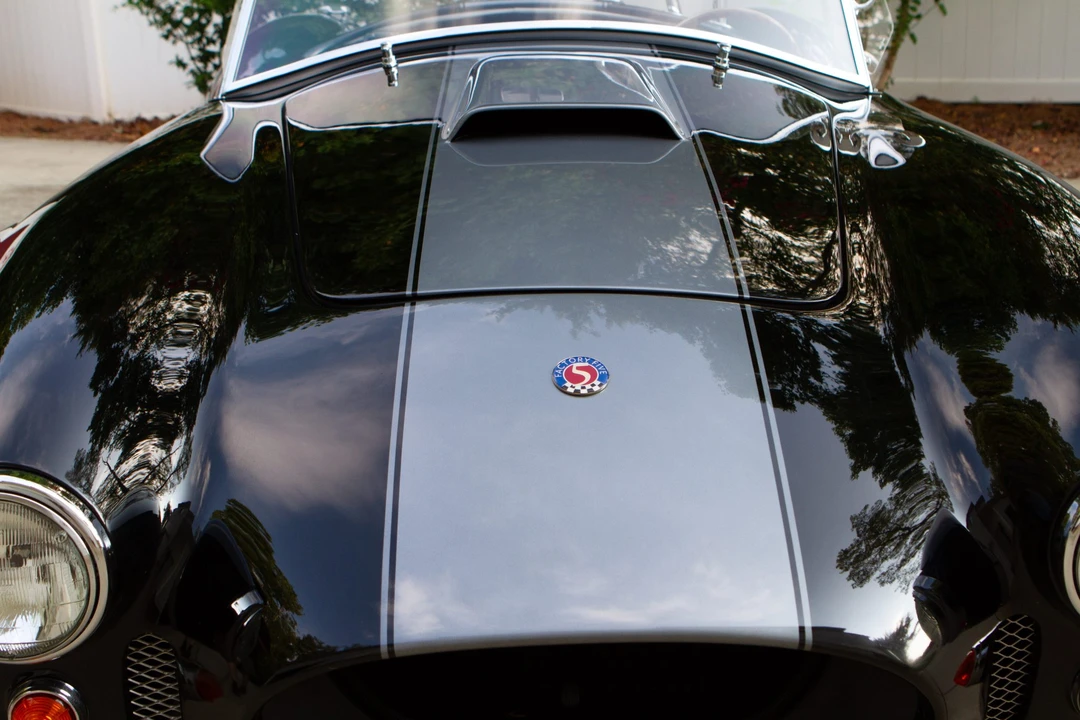 Shelby Cobra Replica - Image 8 of 31