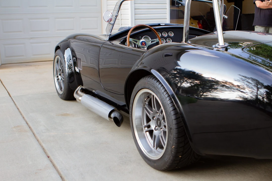 Shelby Cobra Replica - Image 22 of 31