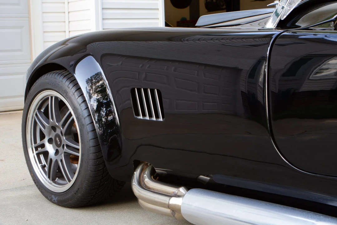 Shelby Cobra Replica - Image 27 of 31