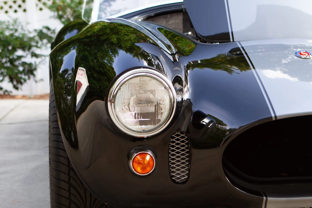 Shelby Cobra Replica - Image 11 of 31