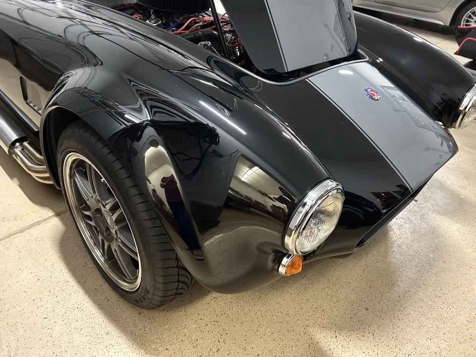Shelby Cobra Replica - Image 16 of 31