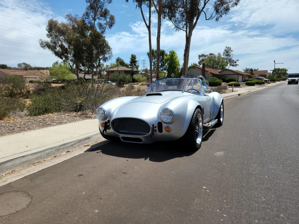 Shelby Cobra Replica - Image 12 of 31
