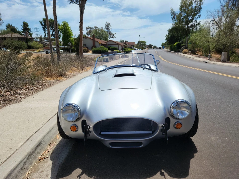Shelby Cobra Replica - Image 13 of 31