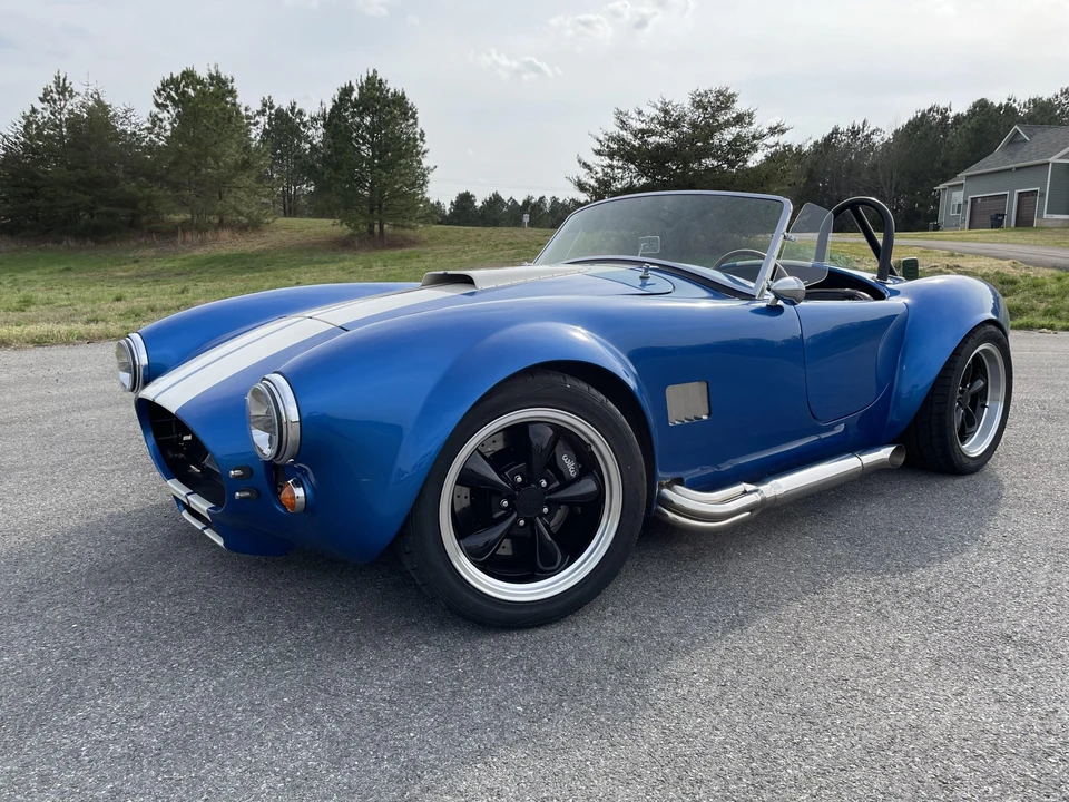 Shelby Cobra Replica - Image 4 of 31