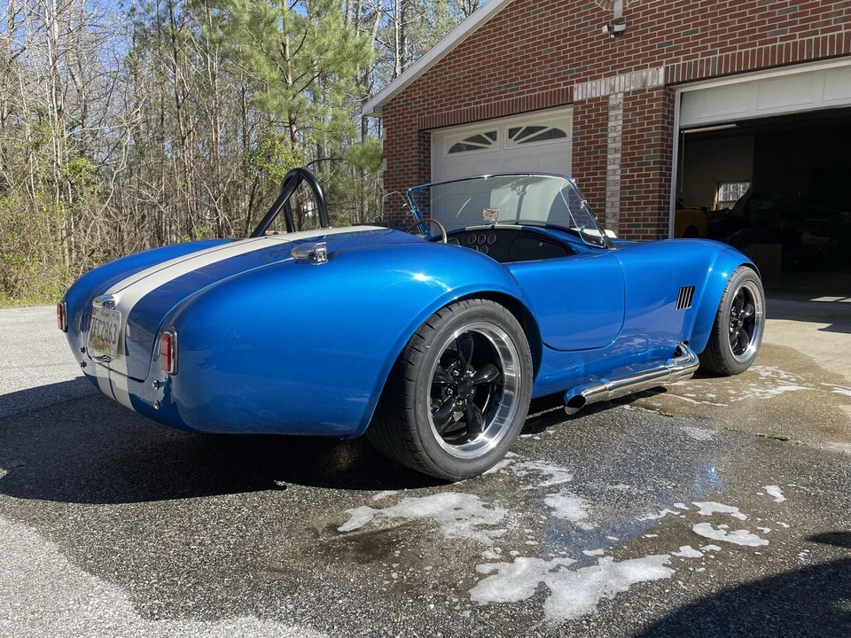 Shelby Cobra Replica - Image 11 of 31