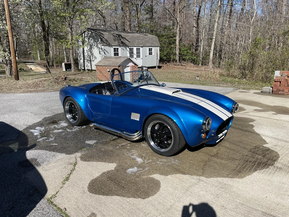 Shelby Cobra Replica - Image 10 of 31