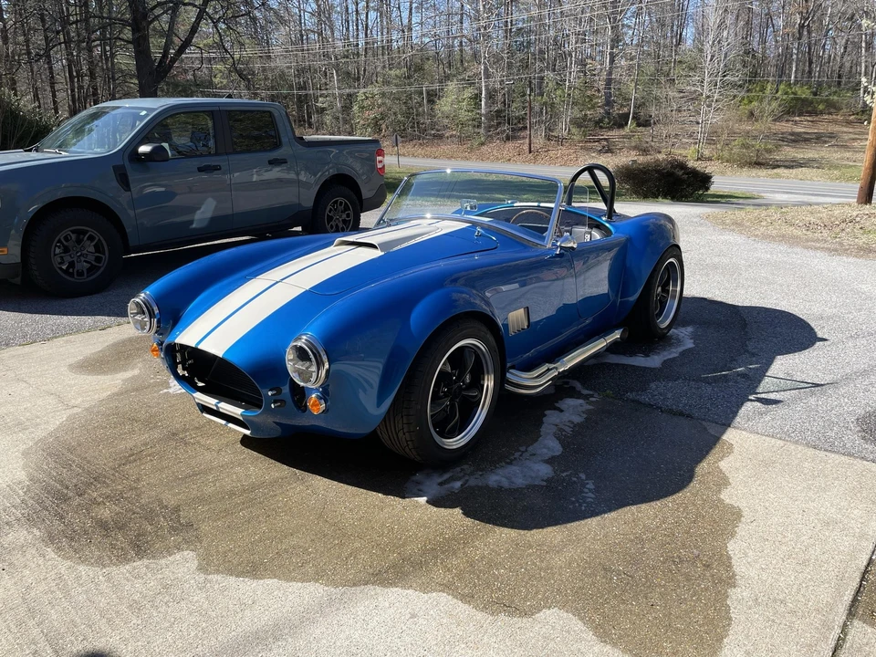 Shelby Cobra Replica - Image 7 of 31