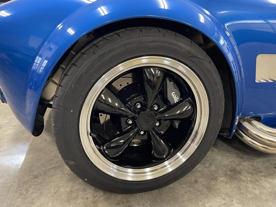 Shelby Cobra Replica - Image 24 of 31