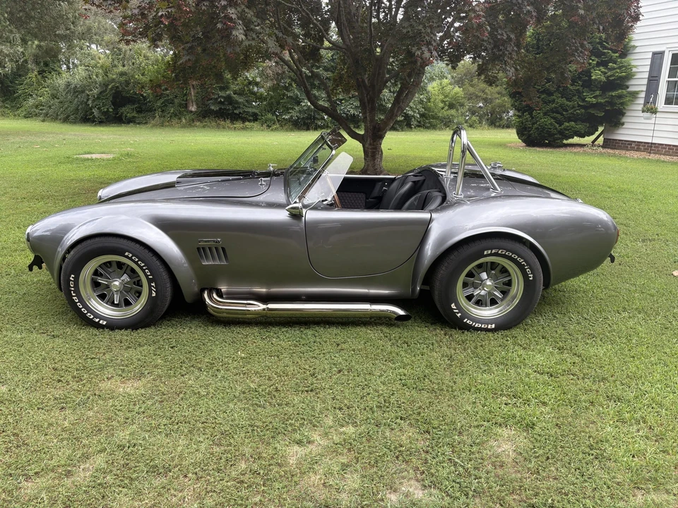 Shelby Cobra Replica - Image 7 of 31