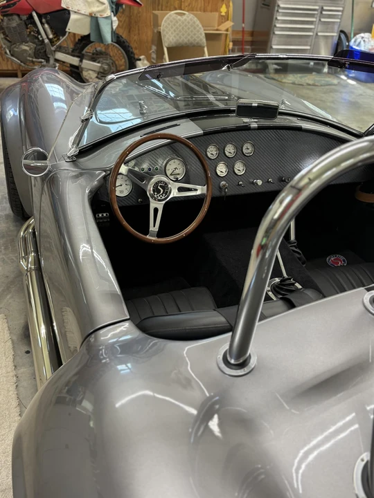 Shelby Cobra Replica - Image 21 of 31