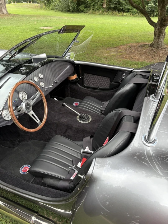 Shelby Cobra Replica - Image 24 of 31