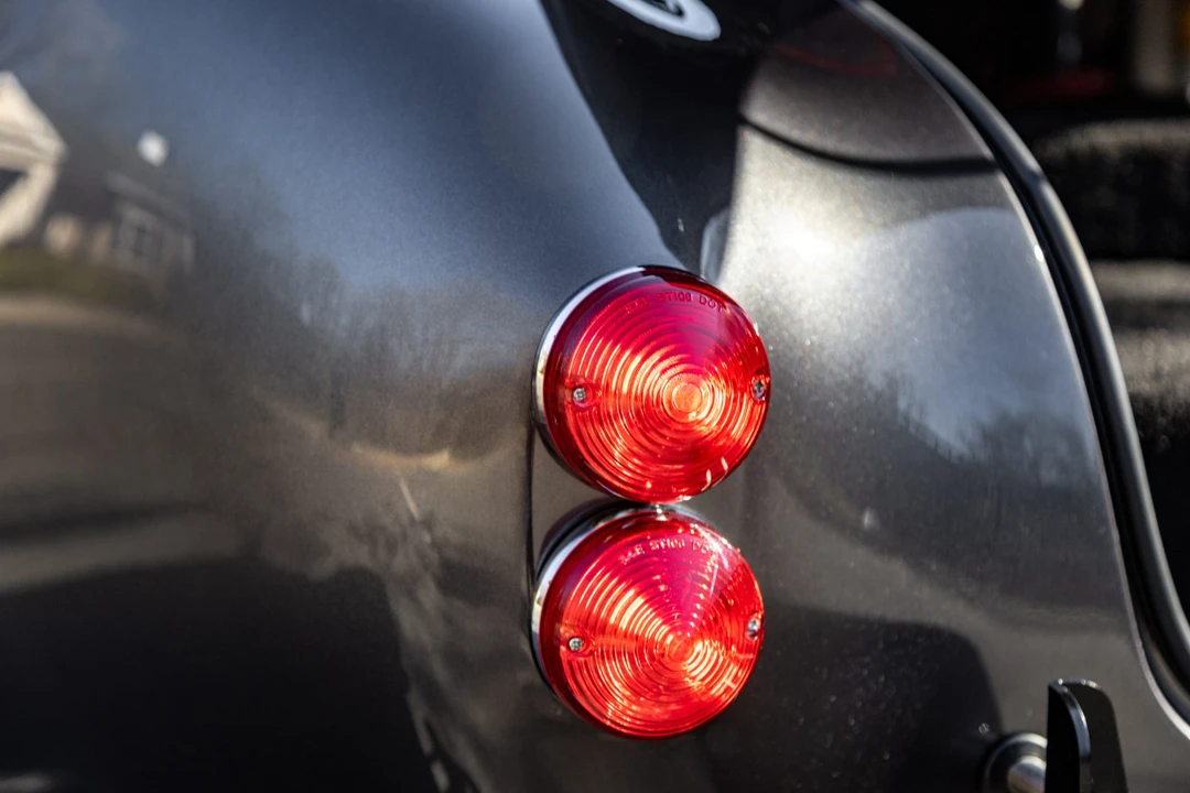 Shelby Cobra Replica - Image 18 of 31