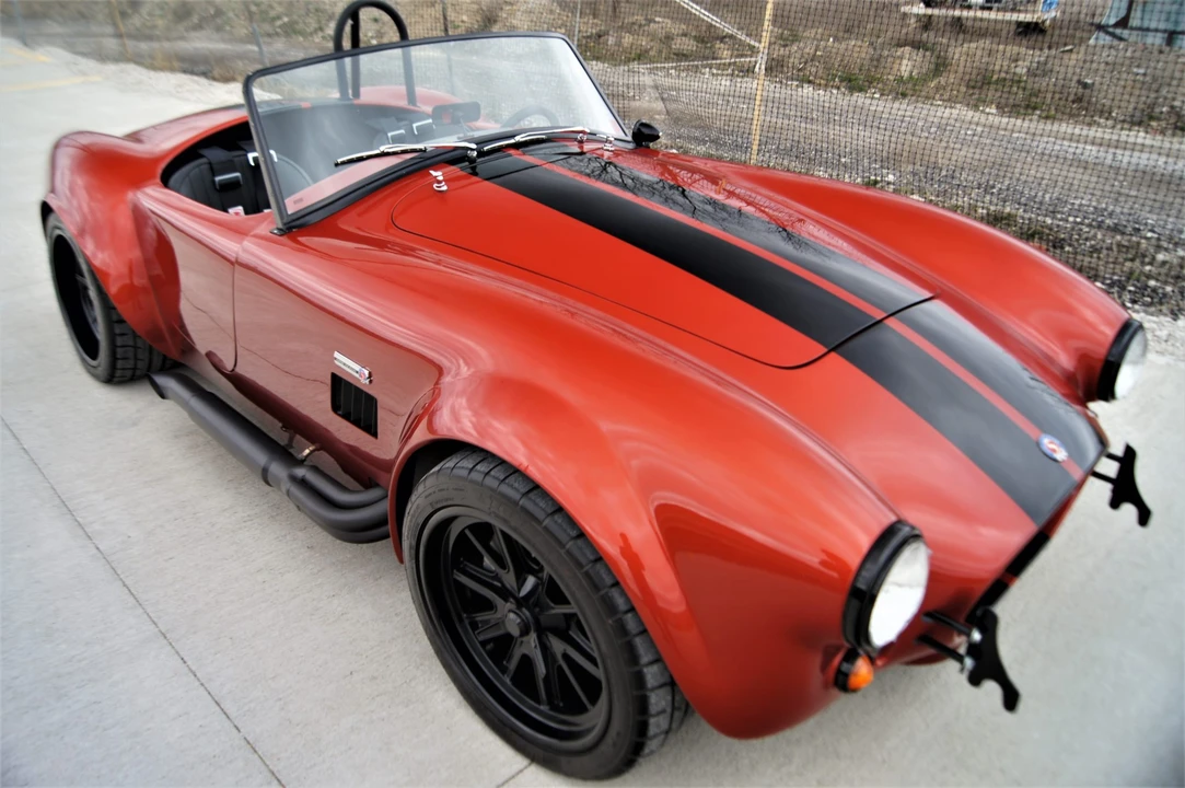 Shelby Cobra Replica - Image 13 of 31