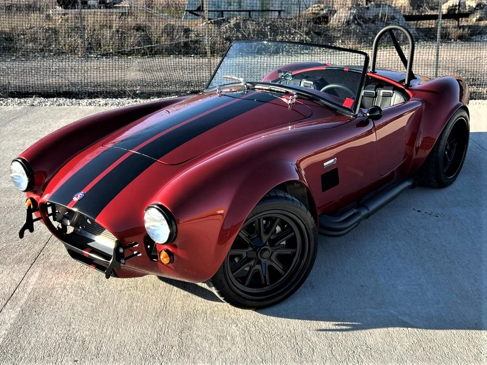 Shelby Cobra Replica - Image 18 of 31