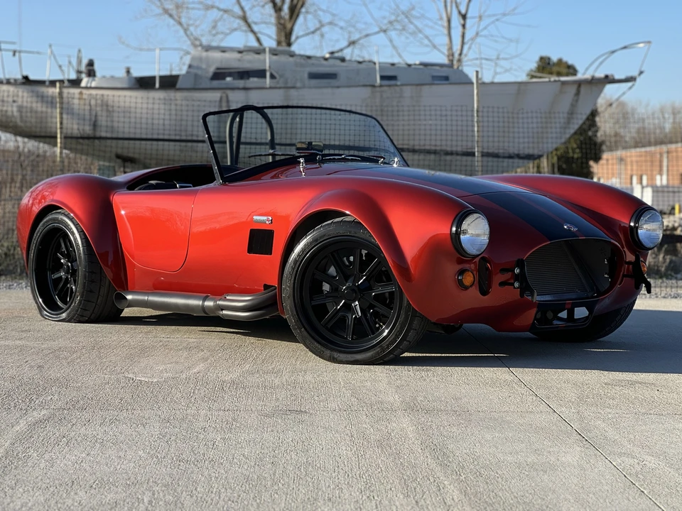 Shelby Cobra Replica - Image 2 of 31