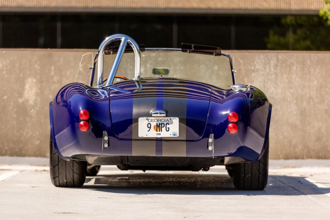 Shelby Cobra Replica - Image 8 of 31