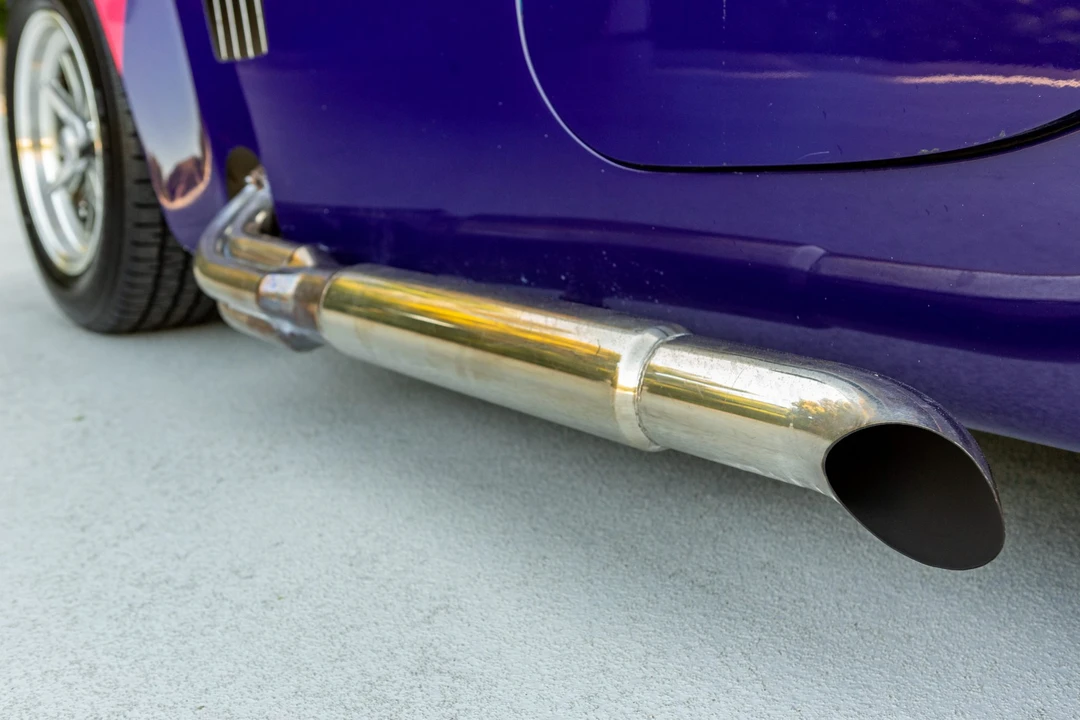Shelby Cobra Replica - Image 26 of 31
