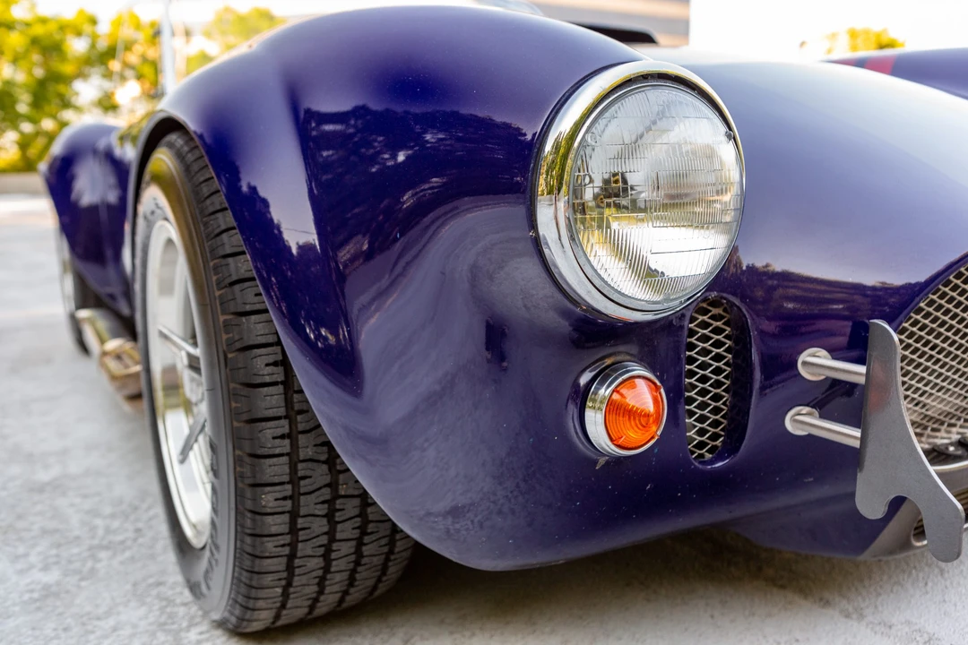 Shelby Cobra Replica - Image 15 of 31