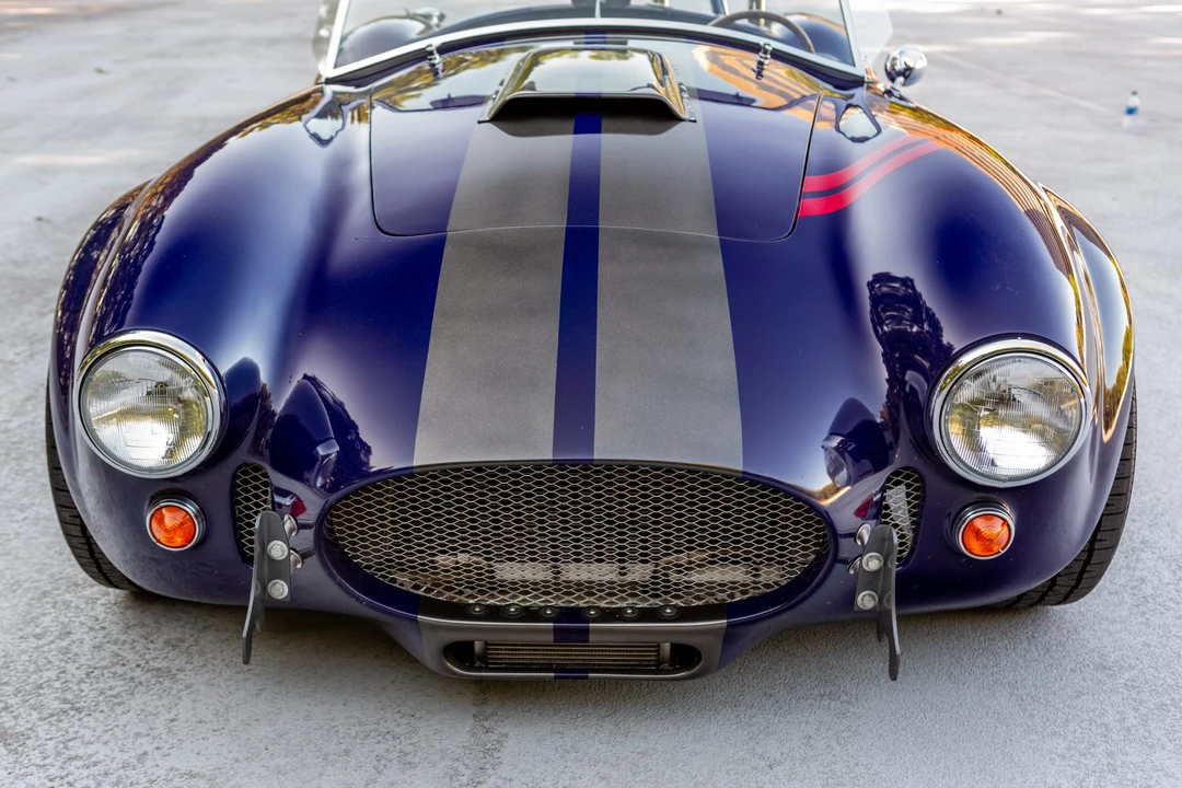 Shelby Cobra Replica - Image 17 of 31