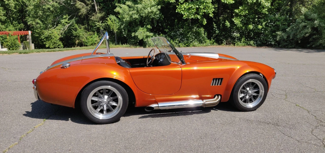 Shelby Cobra Replica - Image 6 of 31