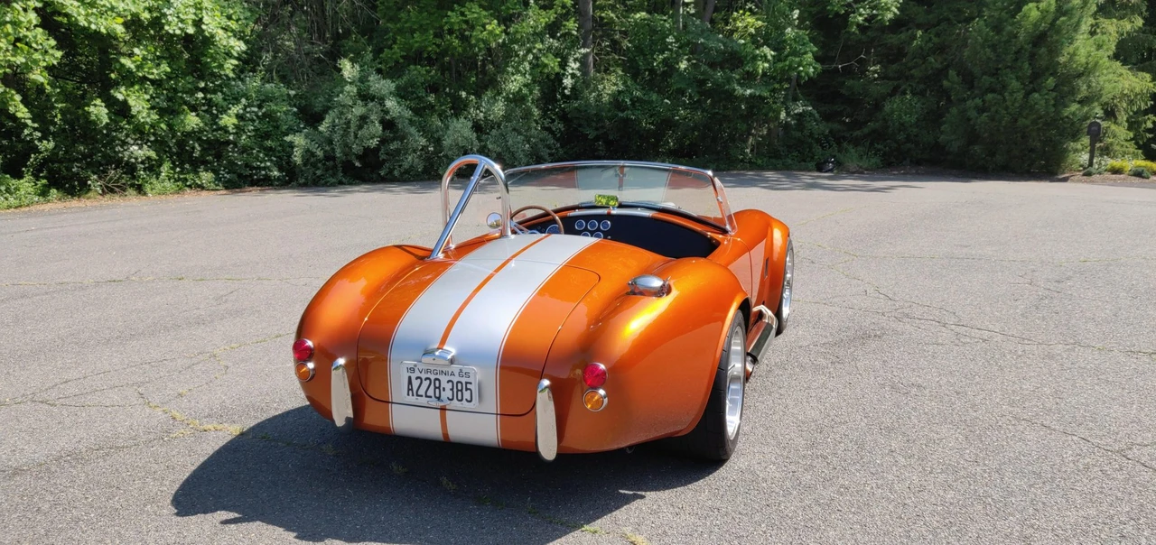 Shelby Cobra Replica - Image 8 of 31