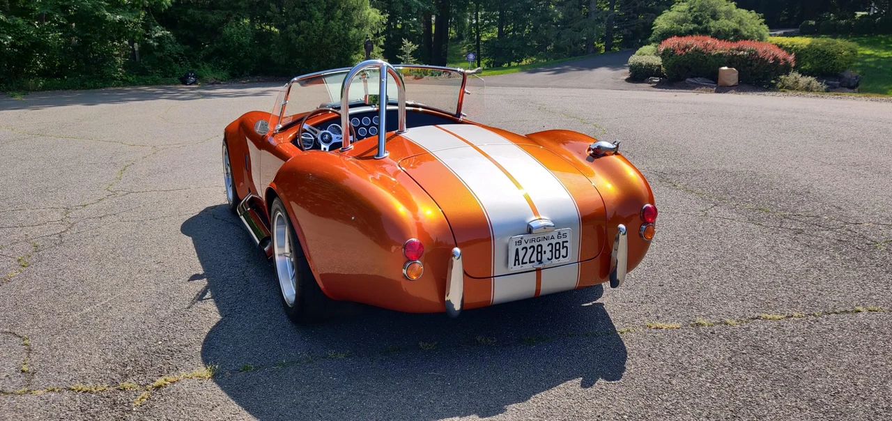 Shelby Cobra Replica - Image 10 of 31