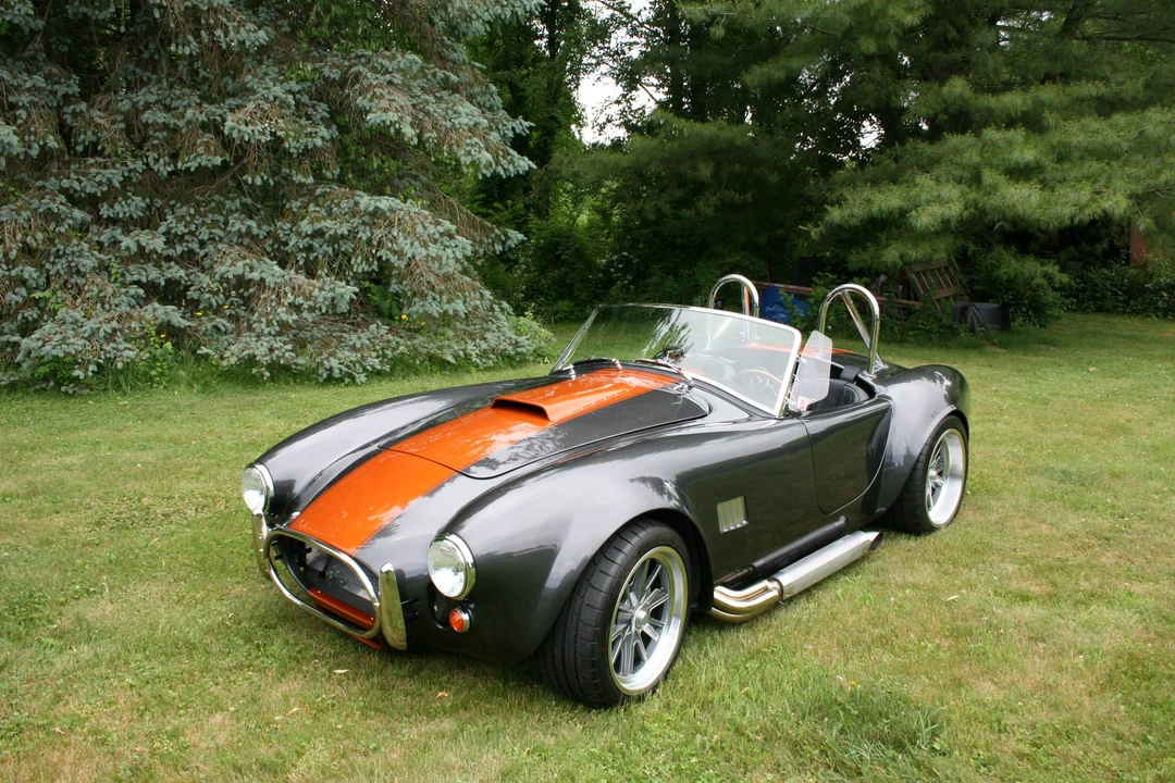Shelby Cobra Replica - Image 2 of 31