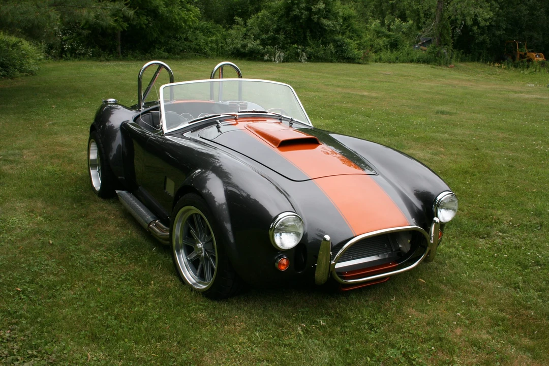 Shelby Cobra Replica - Image 11 of 31