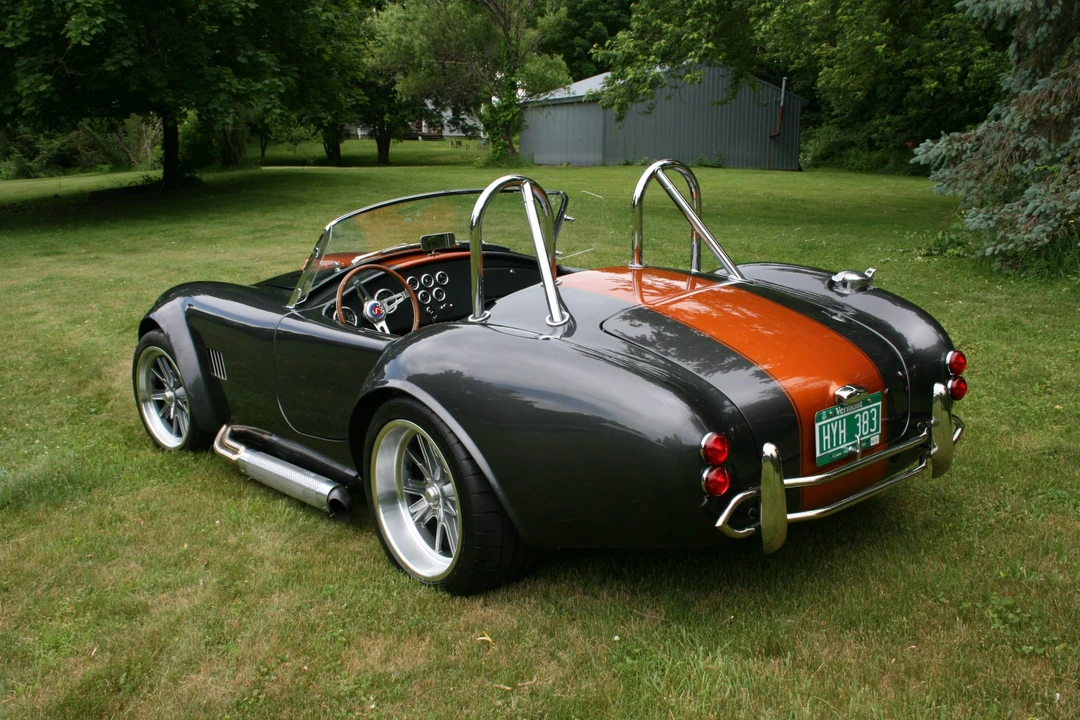 Shelby Cobra Replica - Image 6 of 31