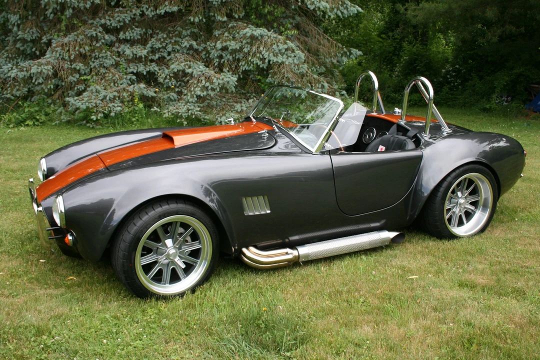 Shelby Cobra Replica - Image 3 of 31