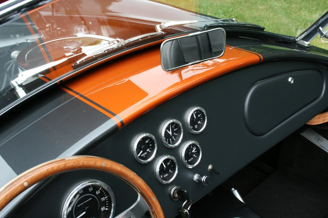 Shelby Cobra Replica - Image 29 of 31