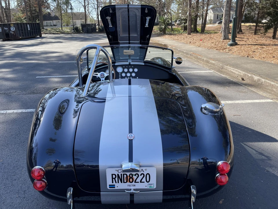 Shelby Cobra Replica - Image 20 of 31