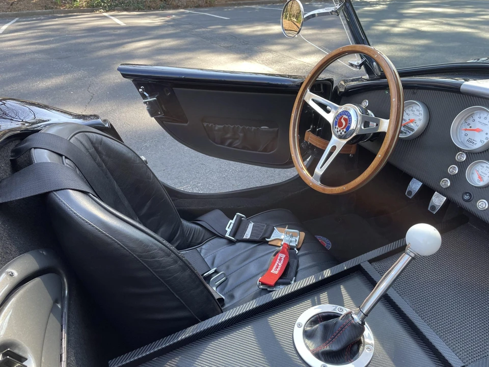 Shelby Cobra Replica - Image 30 of 31