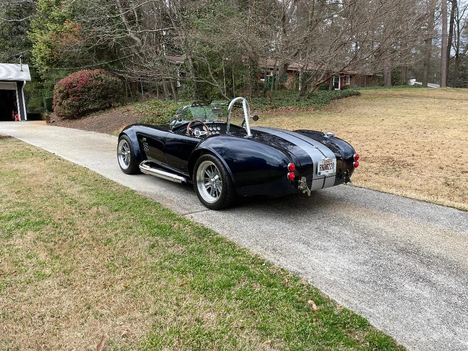 Shelby Cobra Replica - Image 10 of 31
