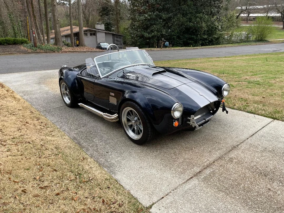 Shelby Cobra Replica - Image 8 of 31