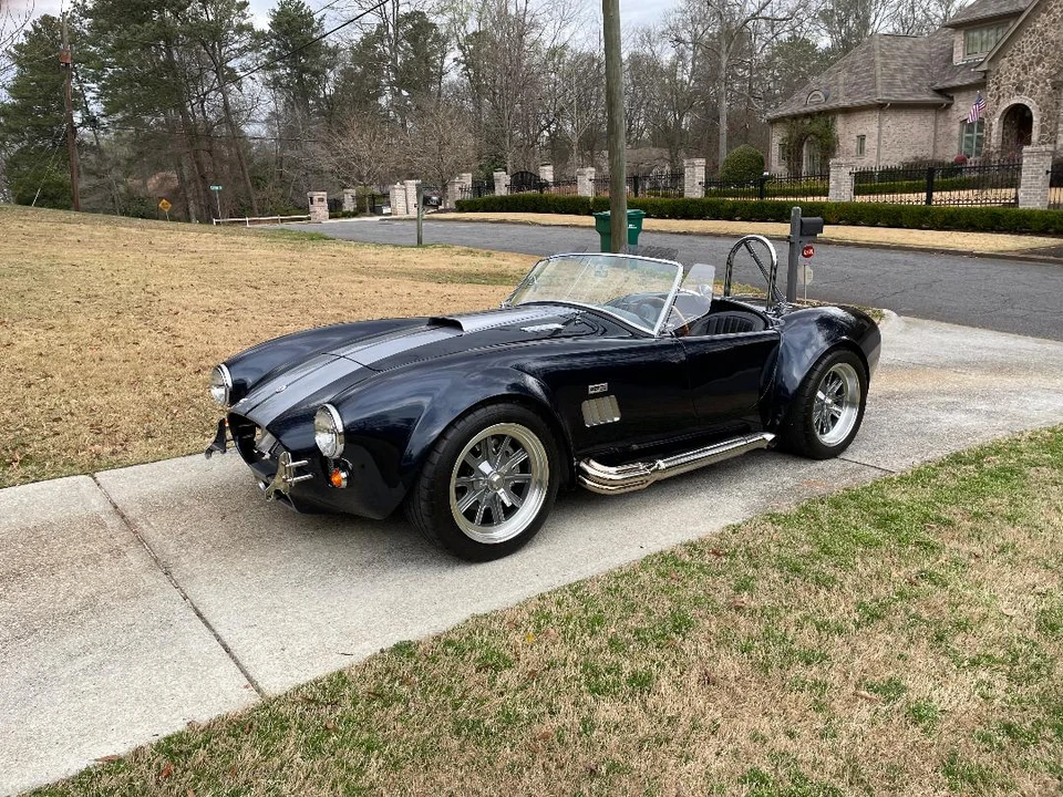 Shelby Cobra Replica - Image 2 of 31