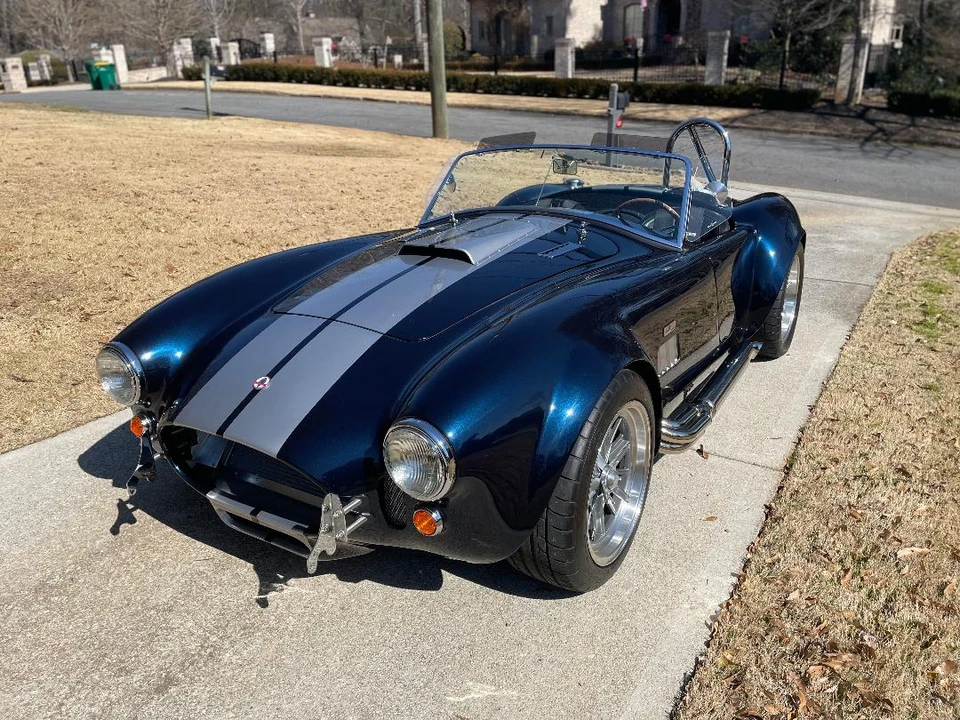 Shelby Cobra Replica - Image 5 of 31