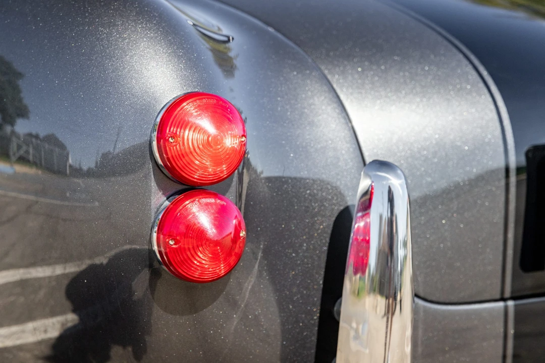 Shelby Cobra Replica - Image 18 of 31