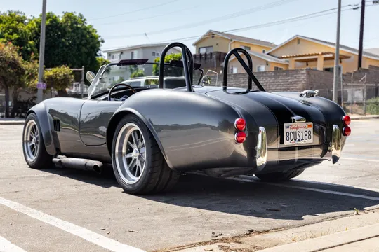 Shelby Cobra Replica - Image 4 of 31